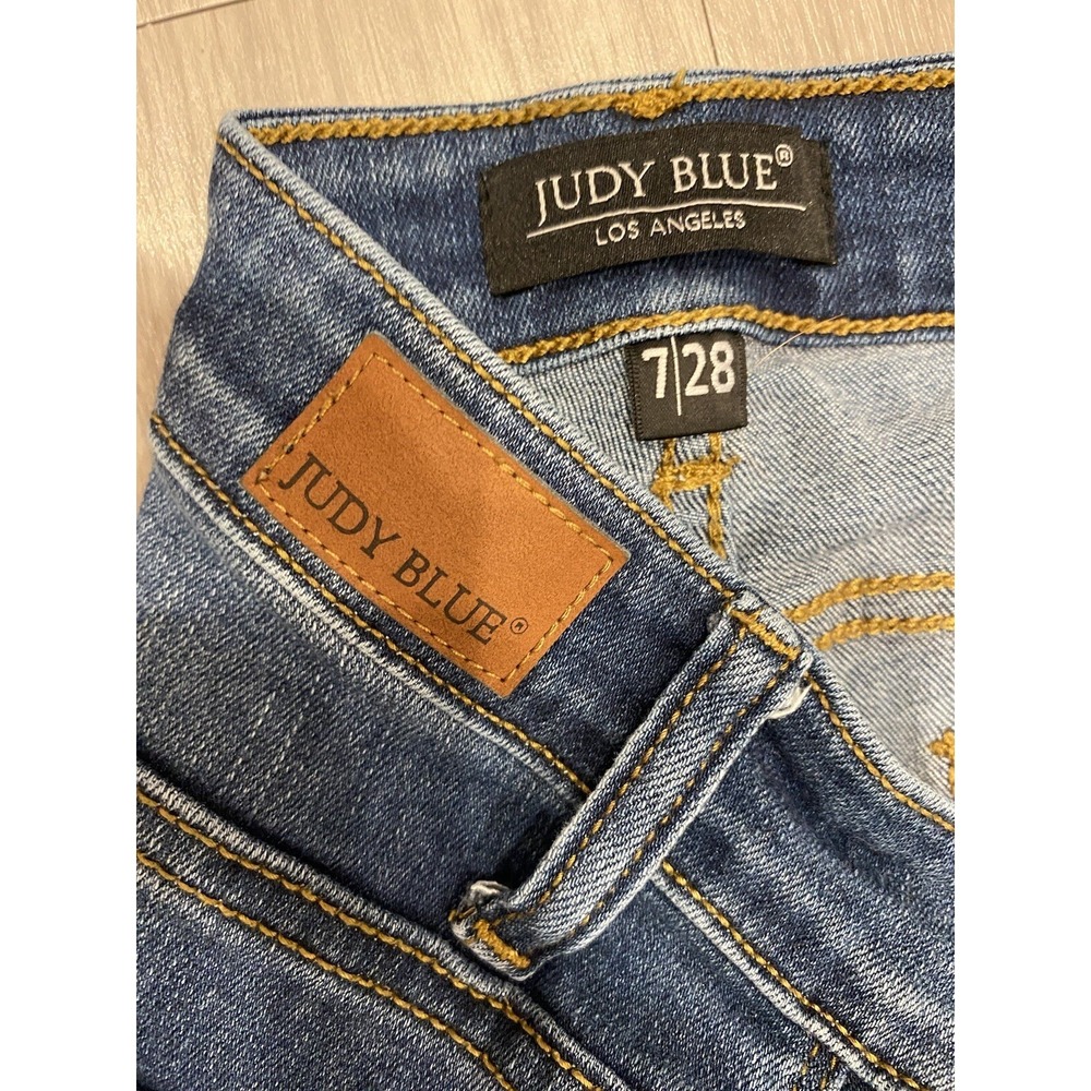 Judy Blue Jeans Womens Sz 7/28 (28x26) Blue Relaxed Fit Crop Denim